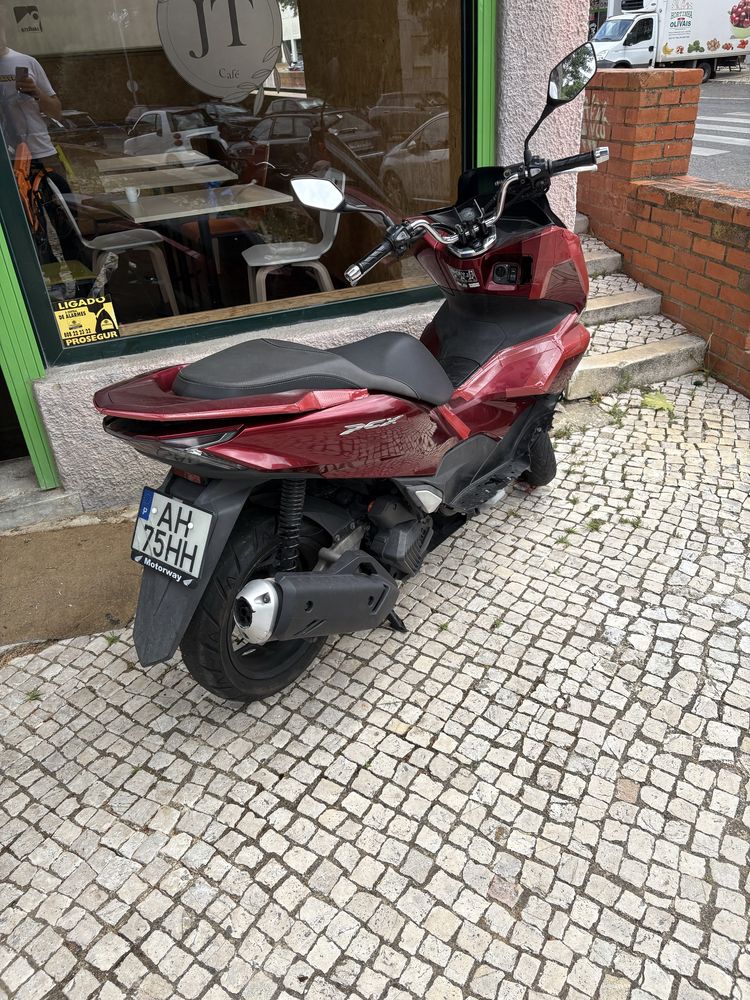 Honda pcx 2021 modelo novo