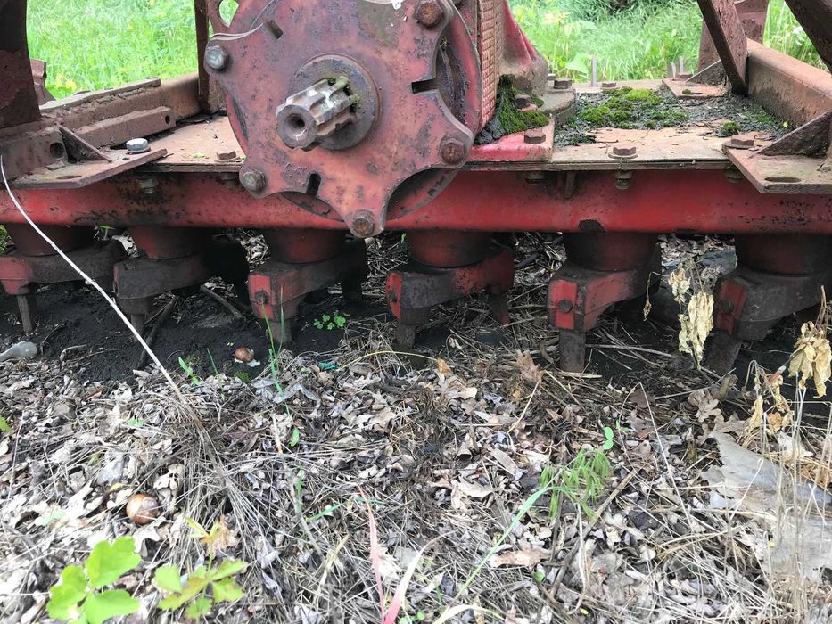 фреза тракторна культиватор грунтова почвофреза розпушувач рыхлитель