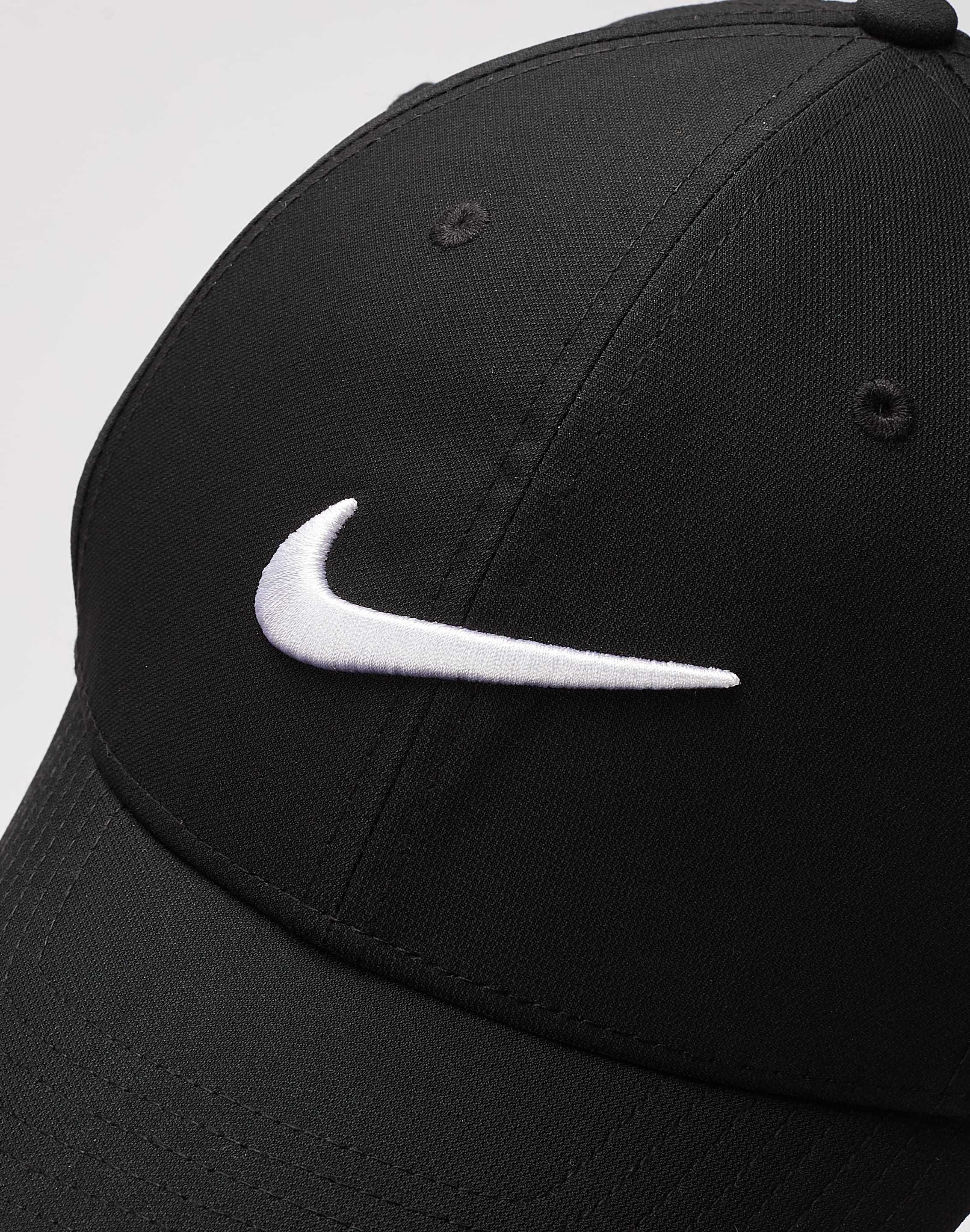 Кепка Nike Dri-Fit Club Cap (FB5625-010) оригинал