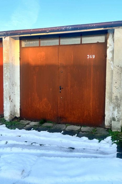 Garaż murowany ul.Estkowskiego/Dekna