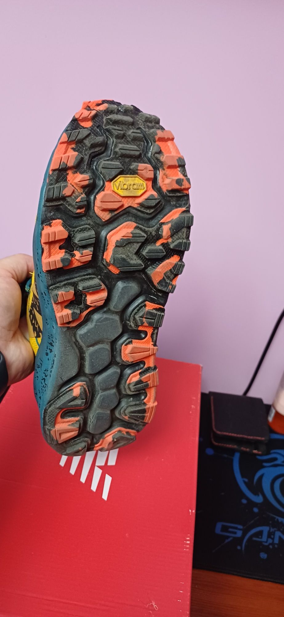 Продам кросовки New Balance Оригинал.