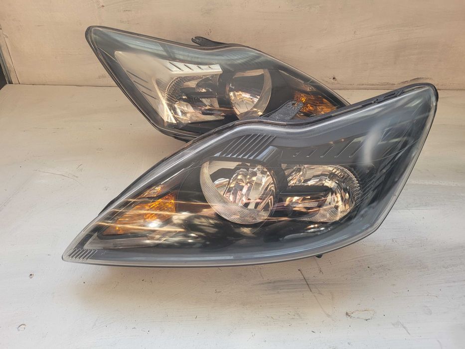 ford focus II mk2 lift lampa prawa europa 08-11r
