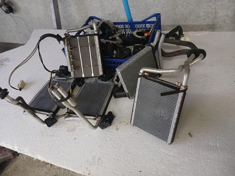 Tovota avensls Радиатор печки тойта авенсіс