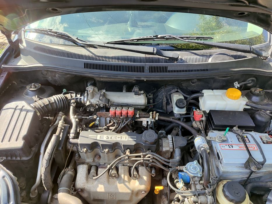 Продам Chevrolet Aveo 1.5 ( Шевроле Авео) газ/бенз