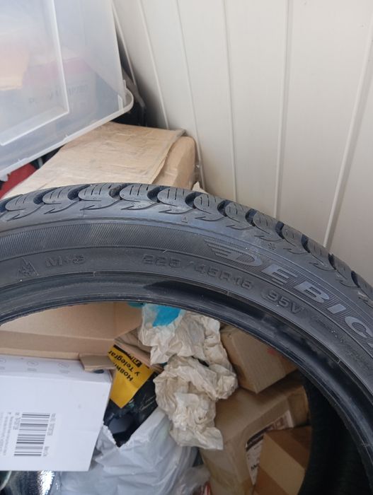 2 шины Debica Frigo HP2 225/45R18