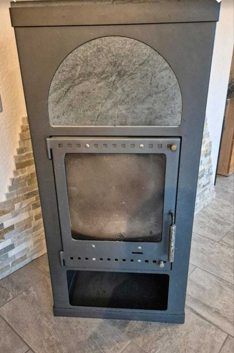 Kominki 7 kw w b.dobrym stanie