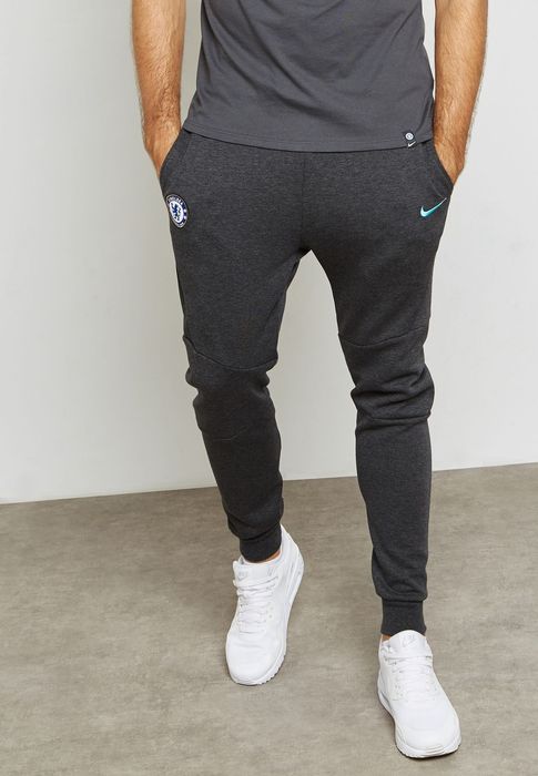 Spodnie dresowe Nike Chelsea - oryginalne bawełniane