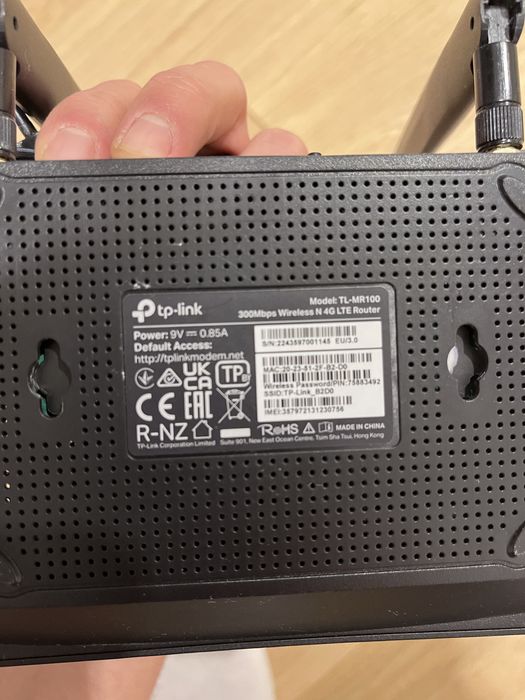 Ruter na karte sim tp link TL-Mr100