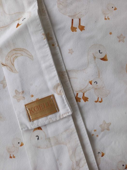 Rożek niemowlęcy 2w1 Koell – biało-beżowy w gąski, 100% bawełna