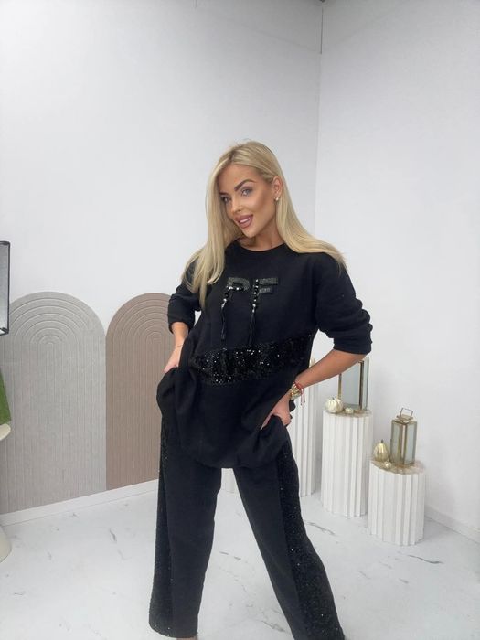 Piękny komplet dres cekiny logo paparazzi fashion