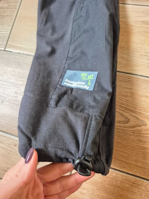 Nowe chłopięce joggery Zara rozm.134