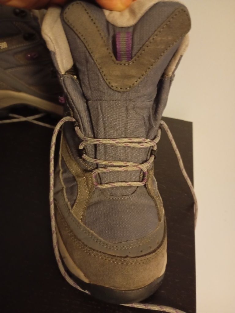 Botas de cordões Quechua