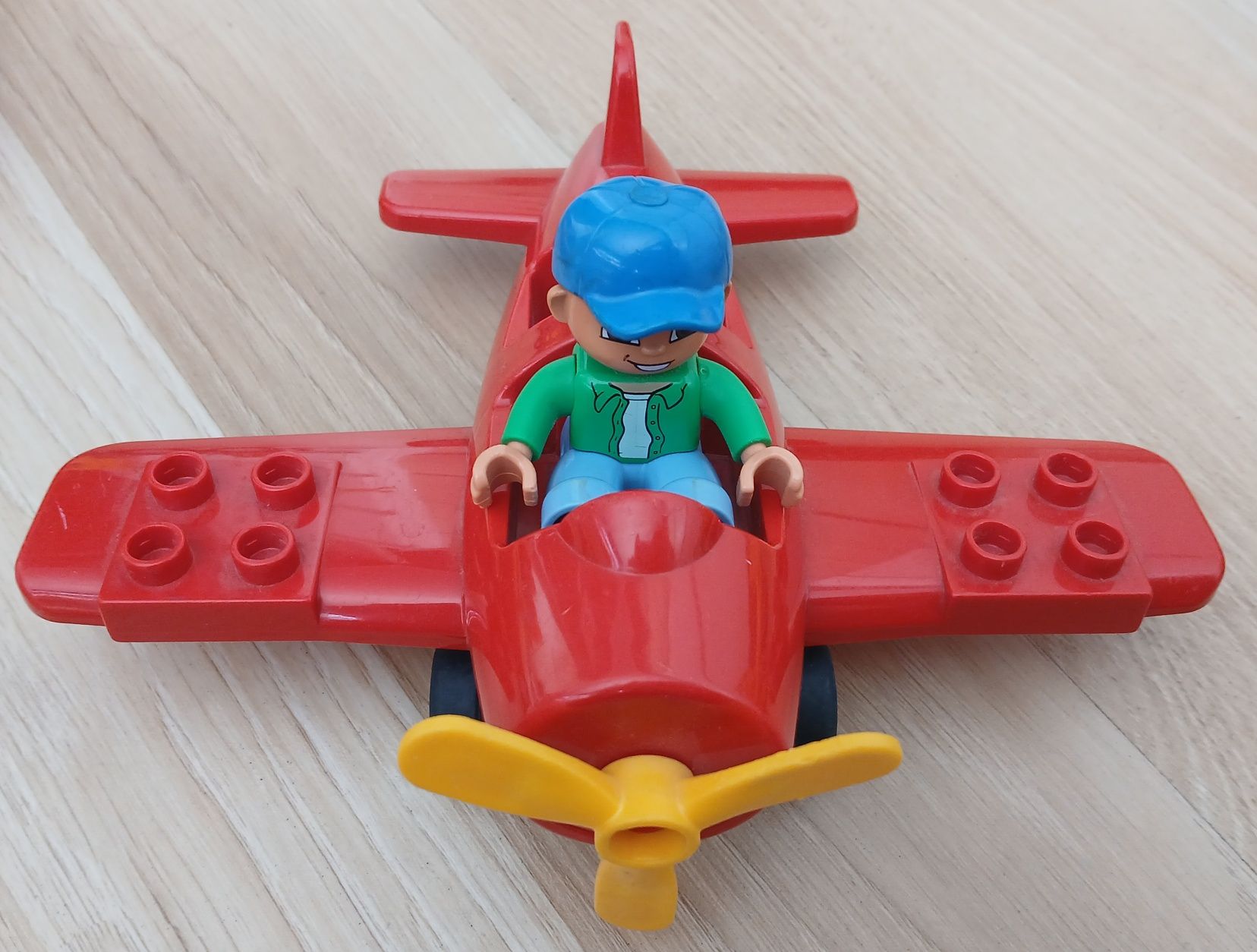 Lego Duplo samolot i pilot