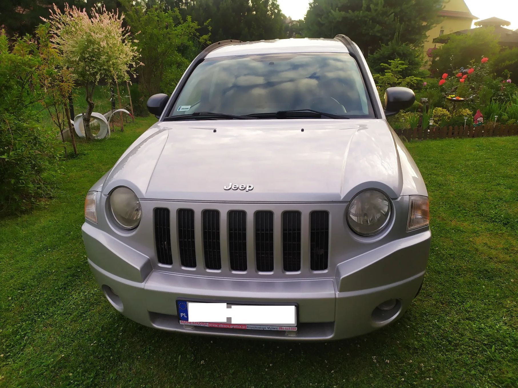 Jeep Compass Jeep Compass rok produkcji 2007 z napędem 4x4 oraz skórzaną tapicerką.