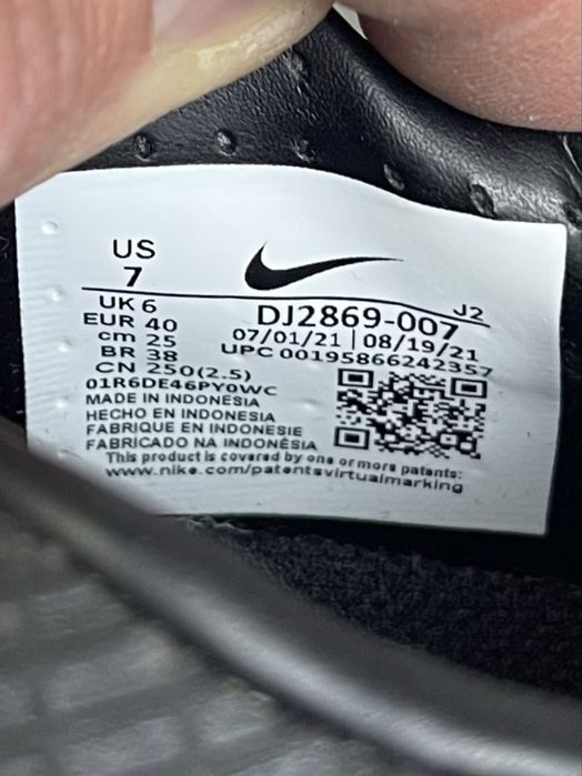 Nike Mercurial бутсы копы сороконожки 40 размер футбольные черные