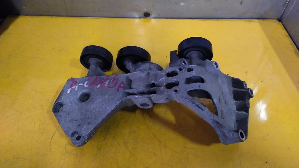 MERCEDES ŁAPA MOCOWANIE ALTERNATORA W4AXXX202XX40