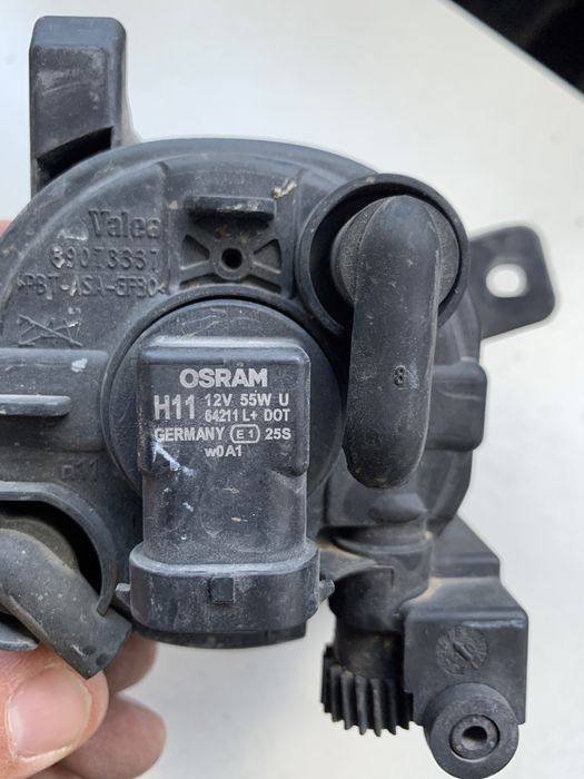 Farol nevoeiro Audi A4 2010