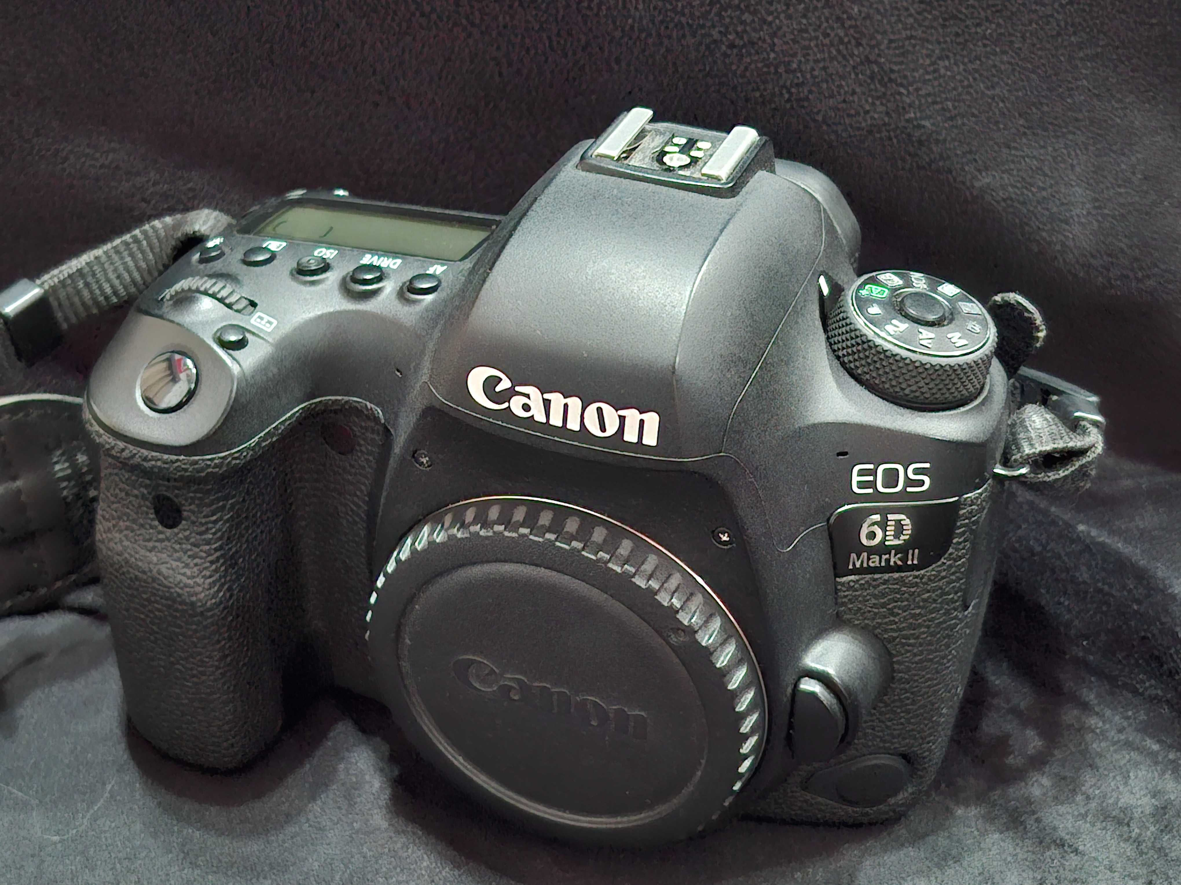 ZADBANY Aparat Canon EOS 6D Mark II torba 2x aku ładowarka lustrzanka