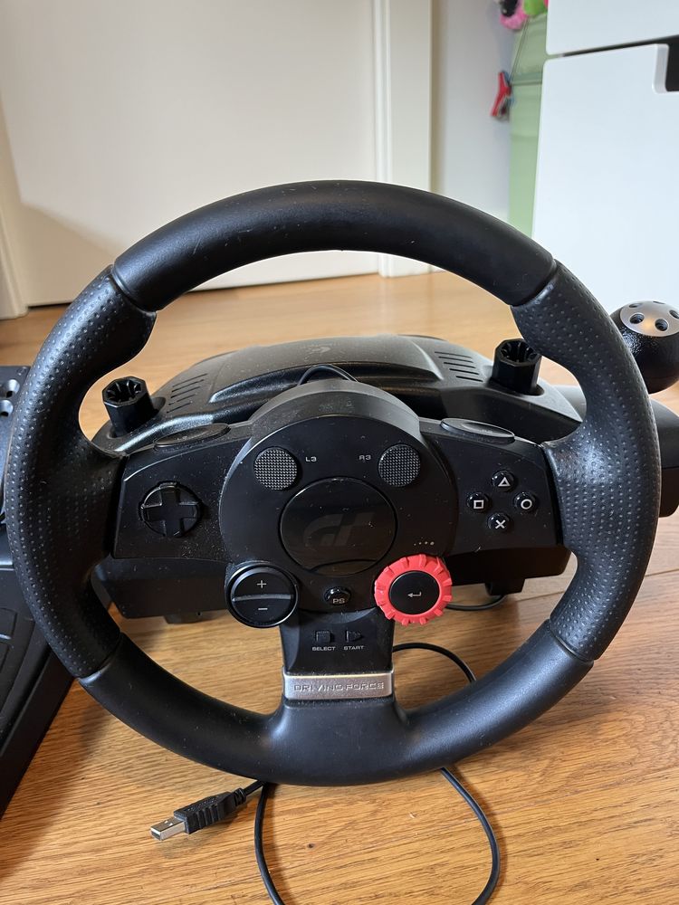 kierowniaca do pc/ps3/ps2 logitech driving force GT