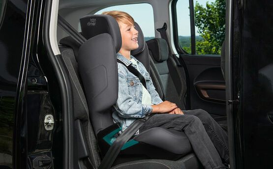 Nowy powystawowy fotelik samochodowy Britax Römer DISCOVERY PLUS 2