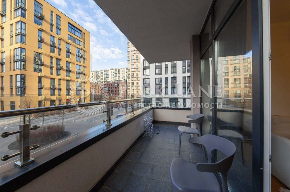 Продаж 3к ЖК Файна Таун Салютна 2 з Терасою Ремонт 3спальні Нивки 15хв