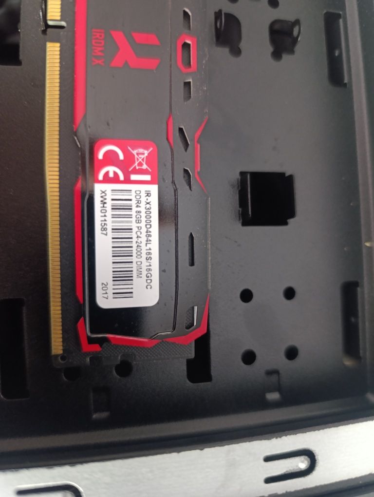Komputer stacjonarny całość i5 9600k