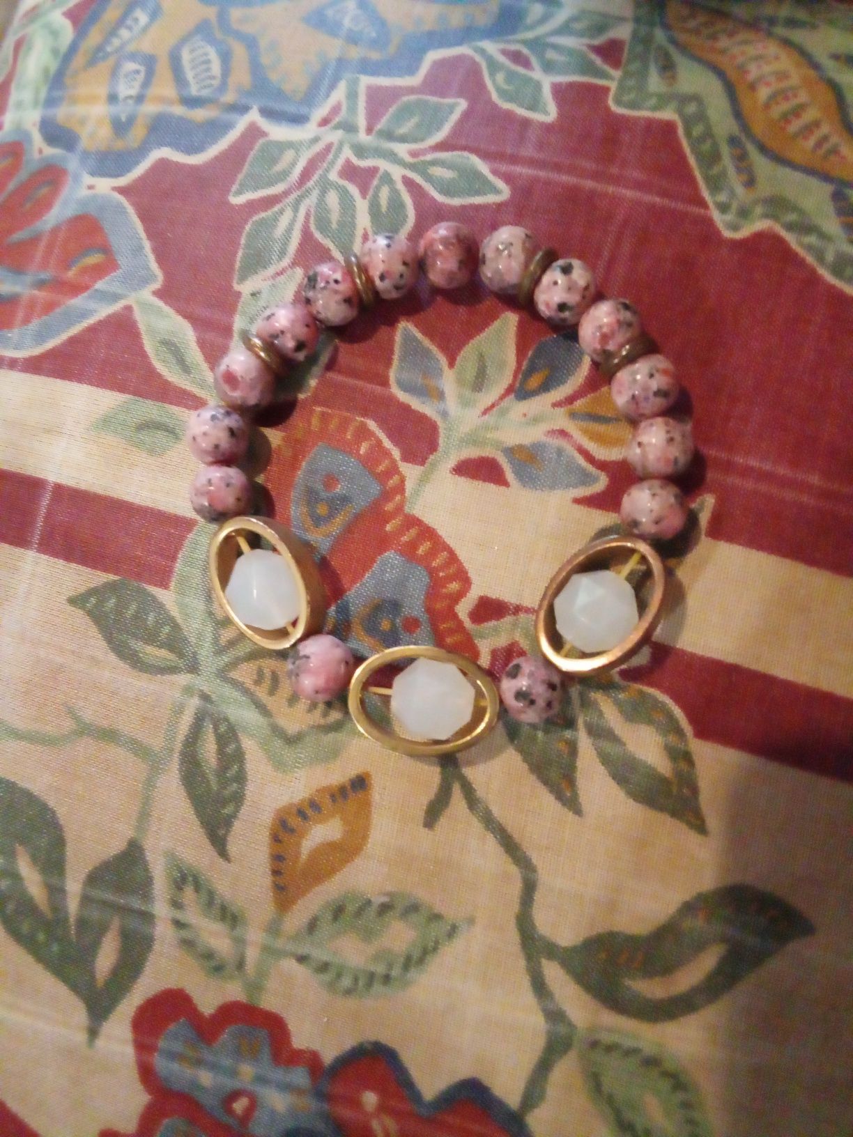 Colares e pulseira