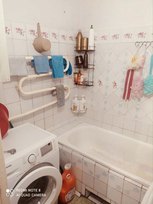 Продам двох кімнатну БАМ за доступною ціною у м.Новий Розділ.