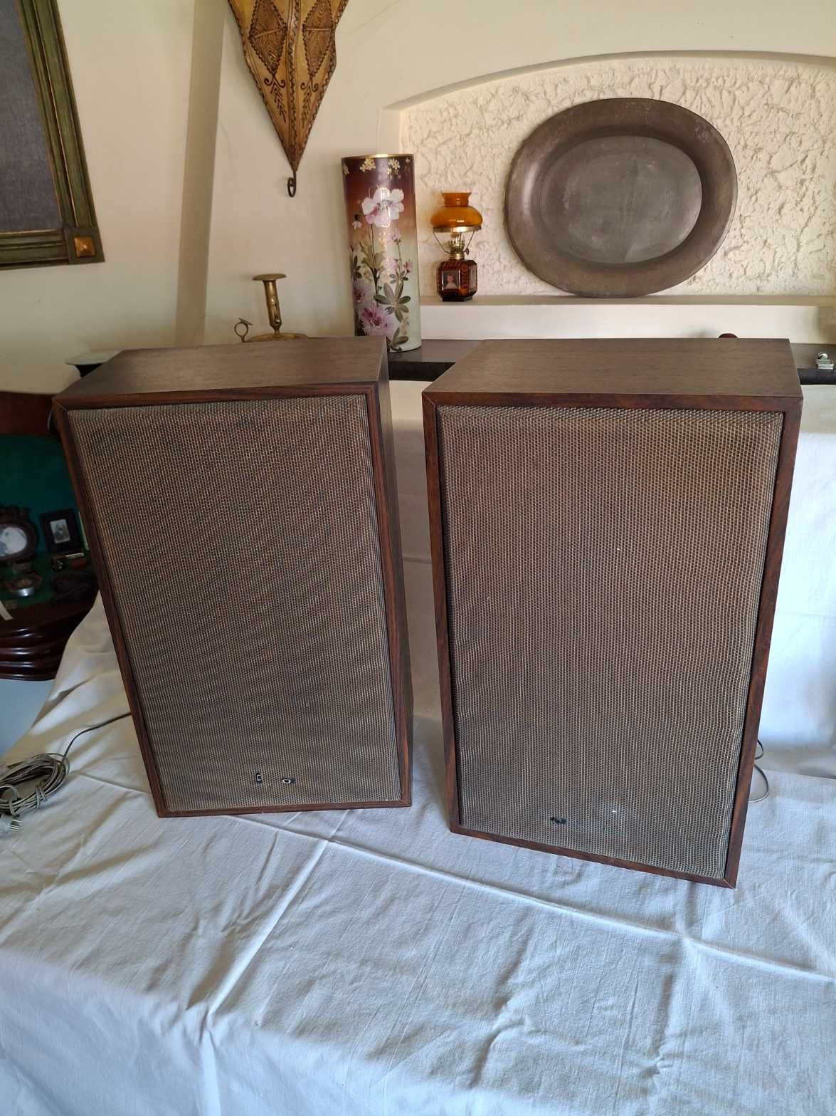 Amplificador, rádio e gira-discos Onkyo Y-100