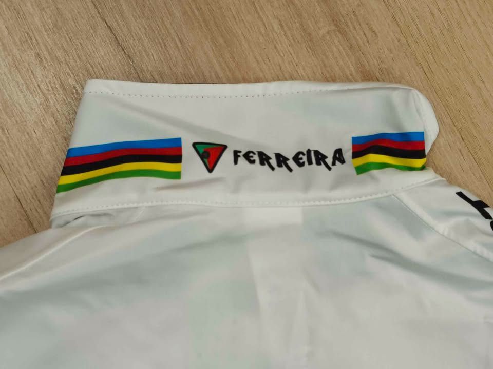 Colete de Ciclismo Campeão Nacional Tiago Ferreira marca ALE
