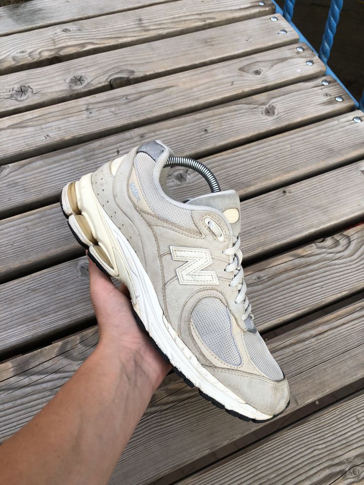 Кросівки new balance 2002r