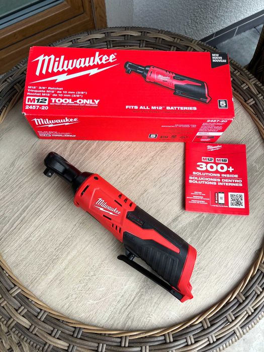MILWAUKEE grzechotha m12 3/8