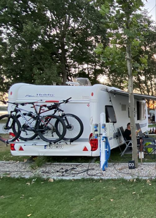 Hobby excellent 545 kmf „ pietrowe łóżko „ 2011 r