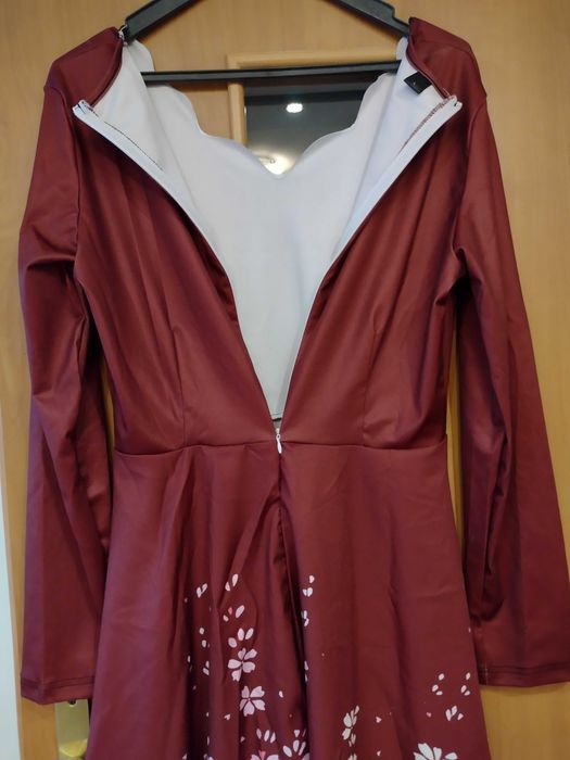 Sukienka midi Care Label rozmiar L