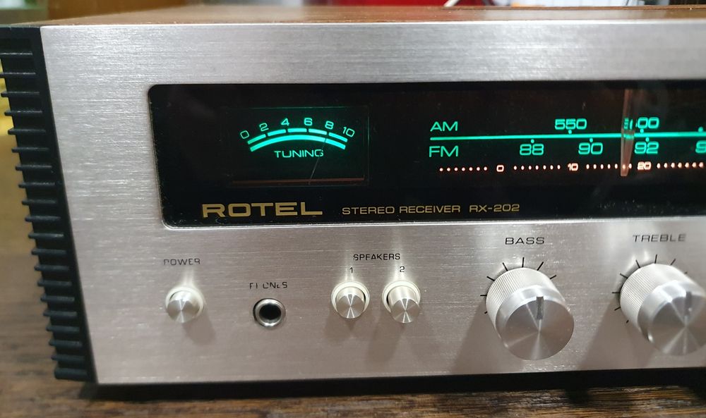 Rotel RX-202 amplituner Vintage