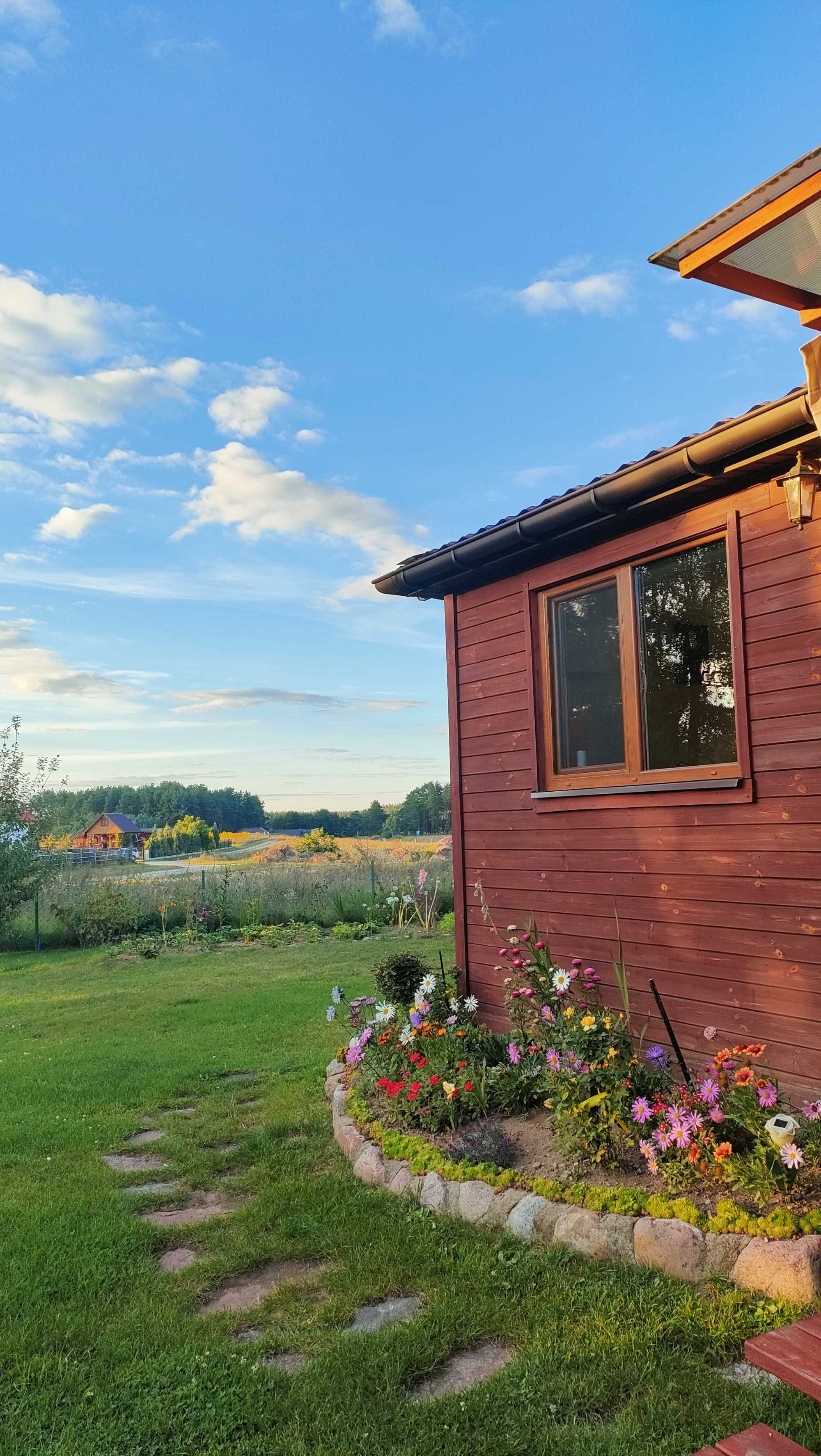 Mazury dom z balią i łódka jezioro Sunowo blisko Ełk- Bartosze