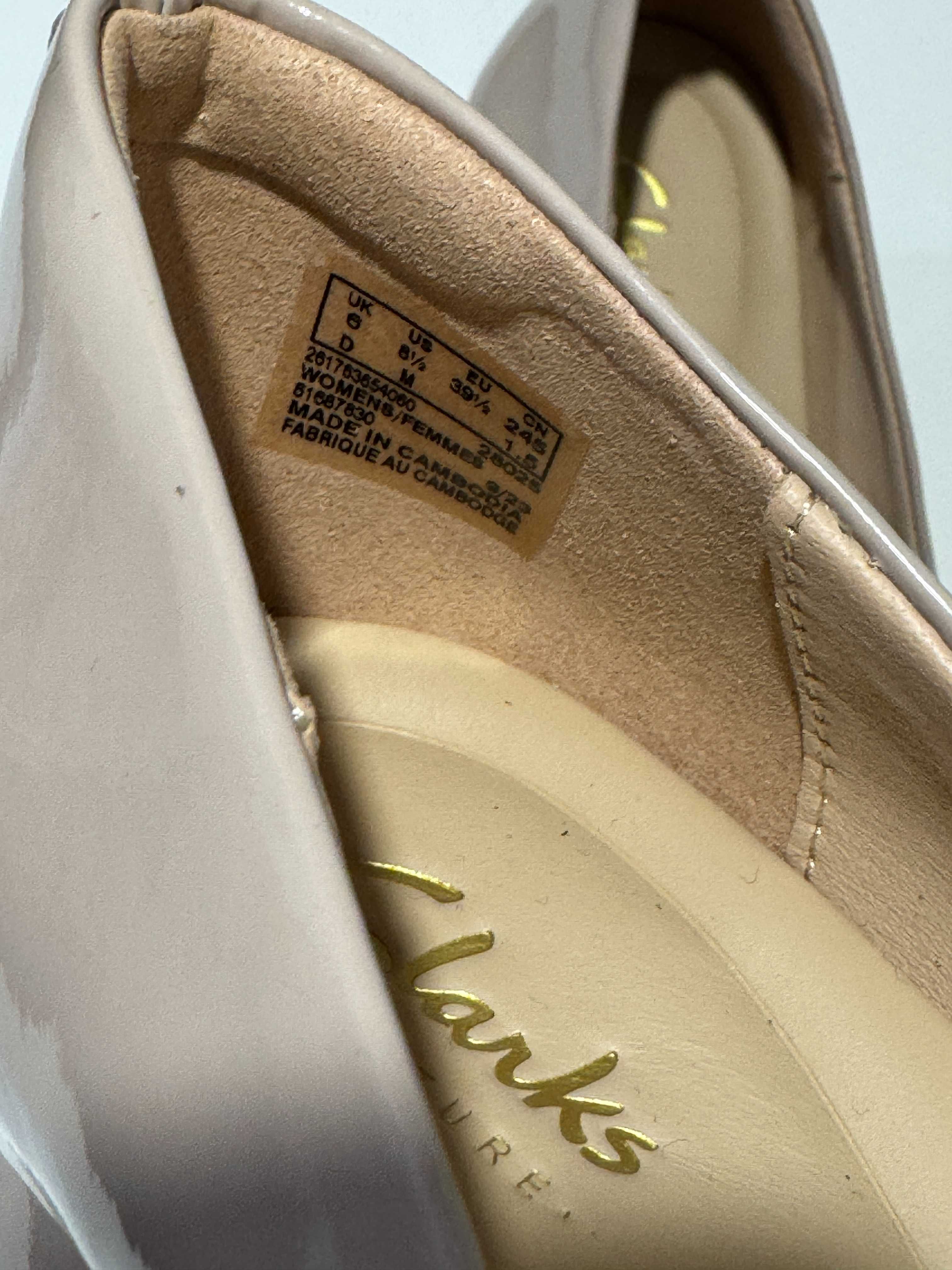 Туфлі жіночі лаковані Clarks, 39.5р