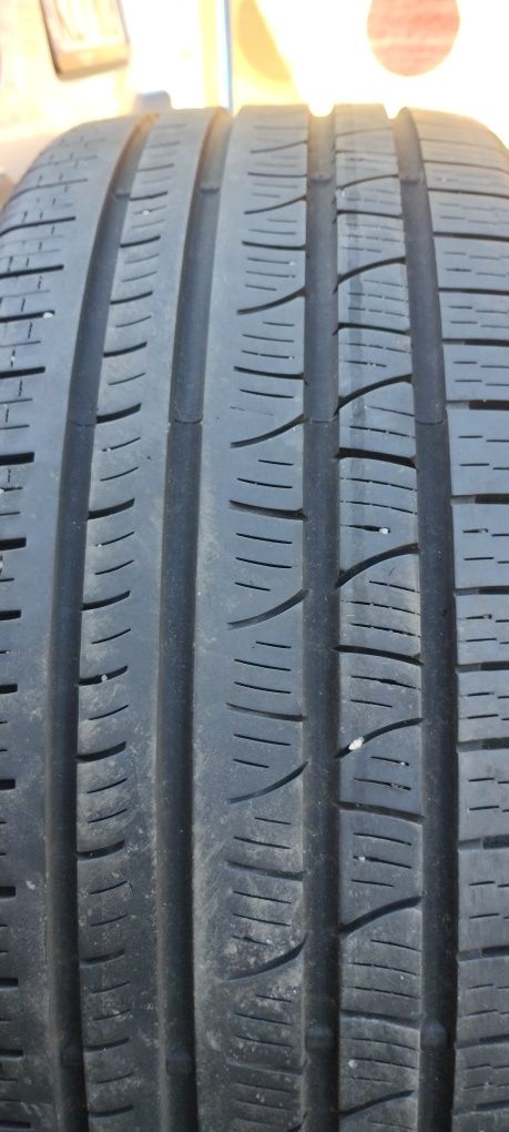 Pirelli Scorpion 245/45/19 opony zimowe  komplet