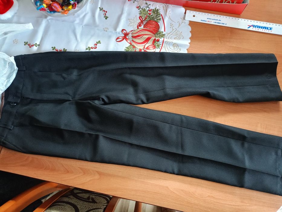 Sprzedam spodnie czarne