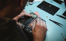 Ремонт iPhone, iPad, MacBook, Watch в Ябко Чернігів