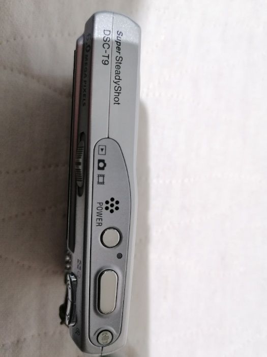 Maquina foto e filmar Cyber-shot Sony DSC - T 9