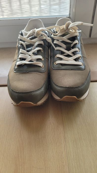 Sapatilhas verde tropa