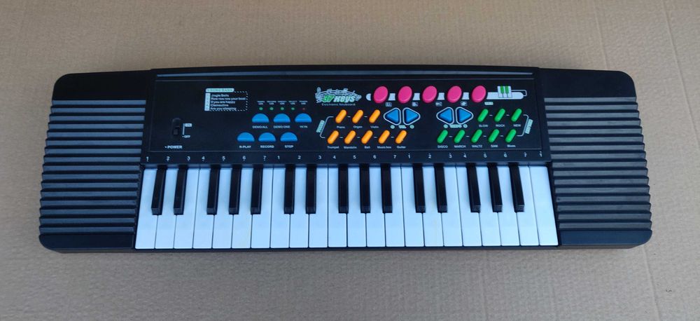 Синтезатор детский электронный 37 клавиш