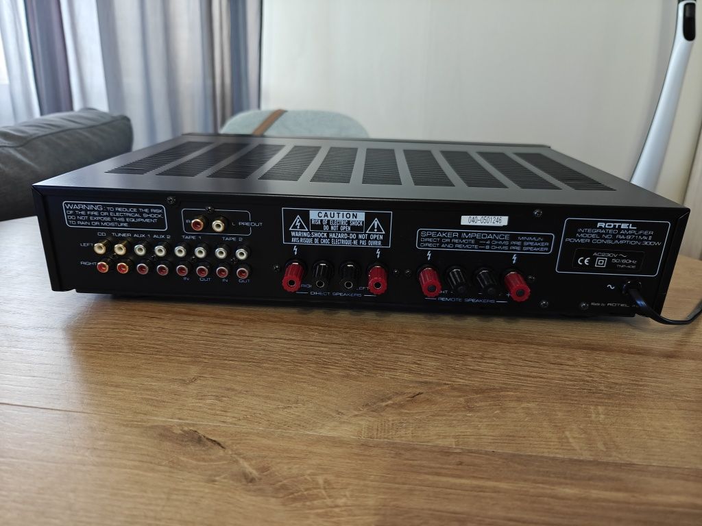 Rotel RA-971 MkII