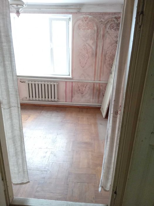 Продаж житлового будинку