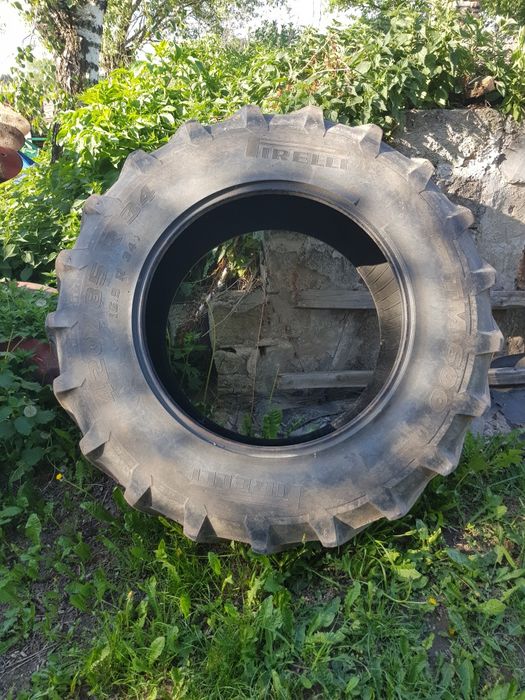 Opona 420/85R34 (16.9 R34)