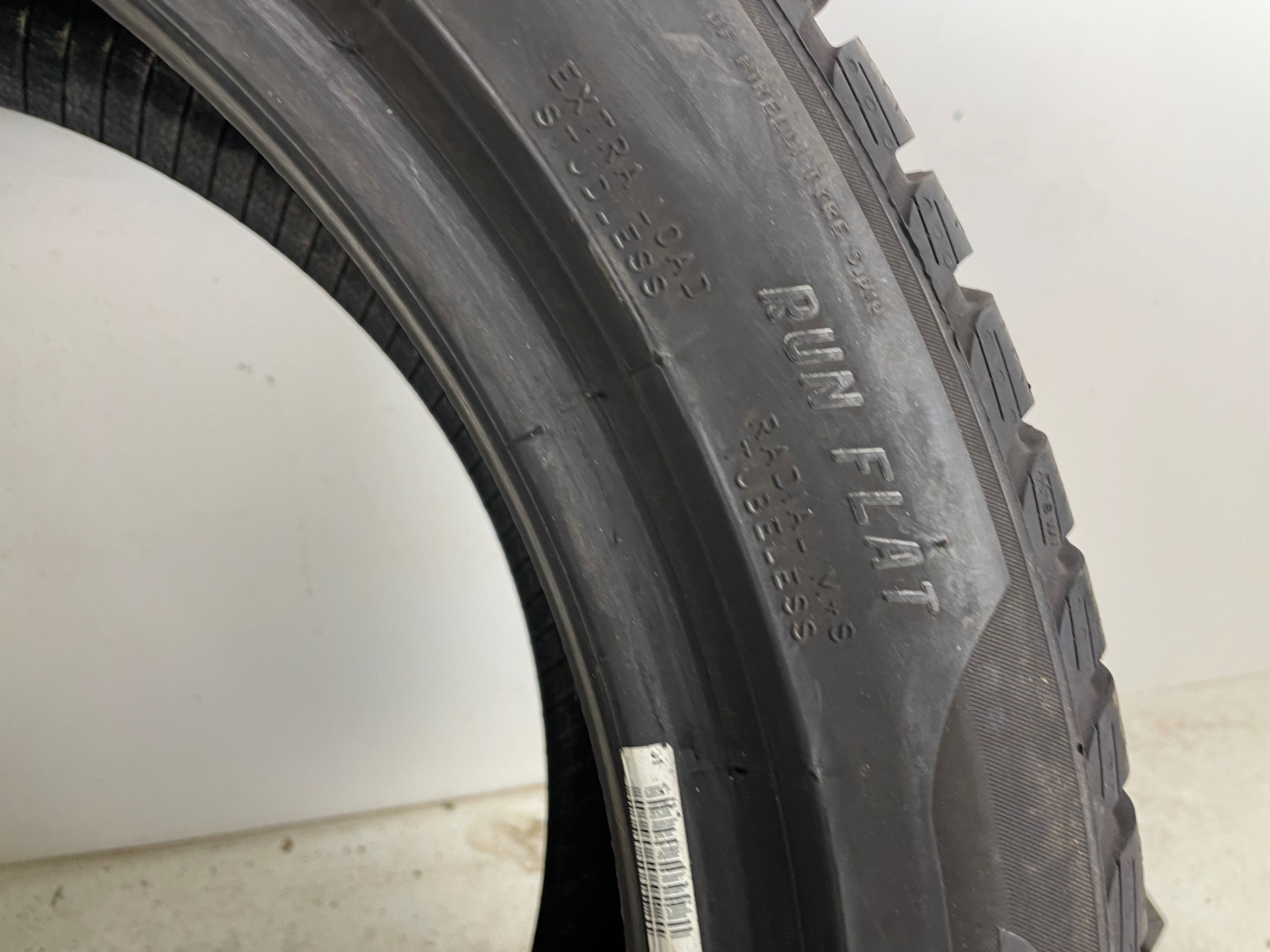 245/45R19 102V Pirelli Sottozero 3 MOE RunFlat 23rok