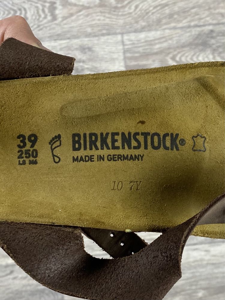 Birkenstock вьетнамки тапочки 39 размер кожаные коричневые оригинал