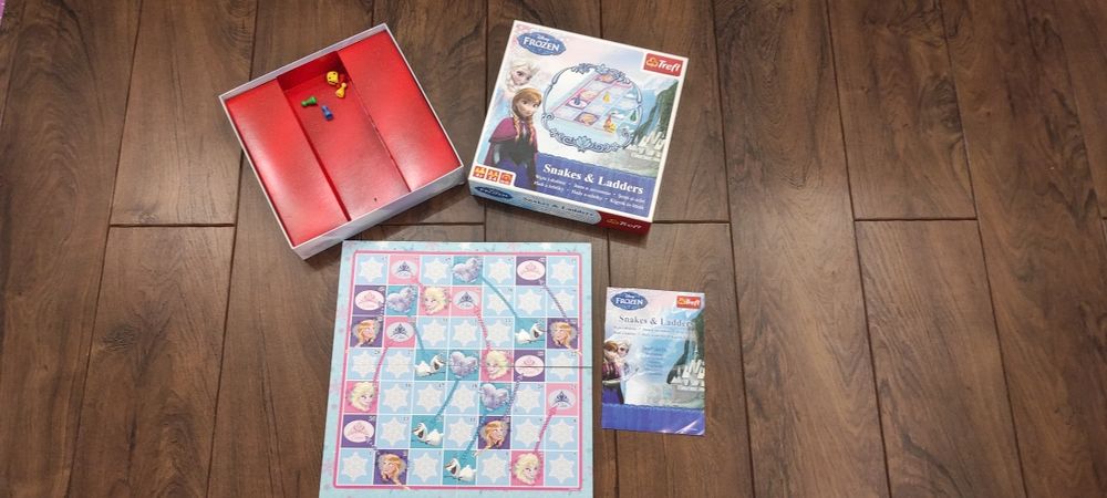 Gra węże i drabiny (sneaks&leaders) z ELSA i ANNA