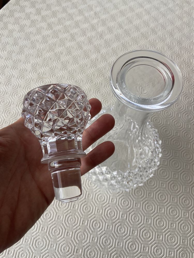 Garrafa de licor em cristal d’arques